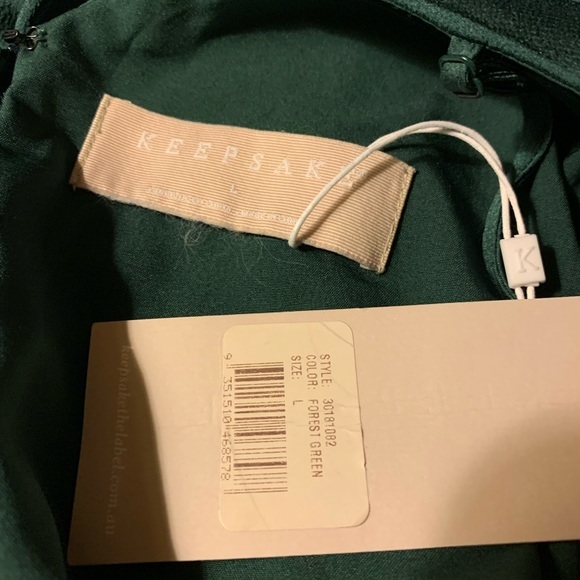 KEEPSAKE the label INFINITY SILKY RUFFLE EMERALD GREEN GOWN - Picture 11 of 12